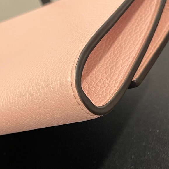 Gucci Bee Blind For Love Wallet on Chain (150040) - Picture 4 of 9